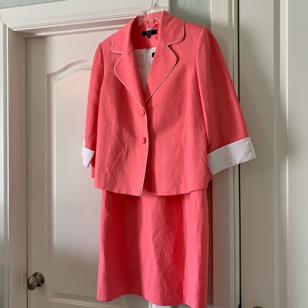 16w Alex Marie linen dress and matching jacket set